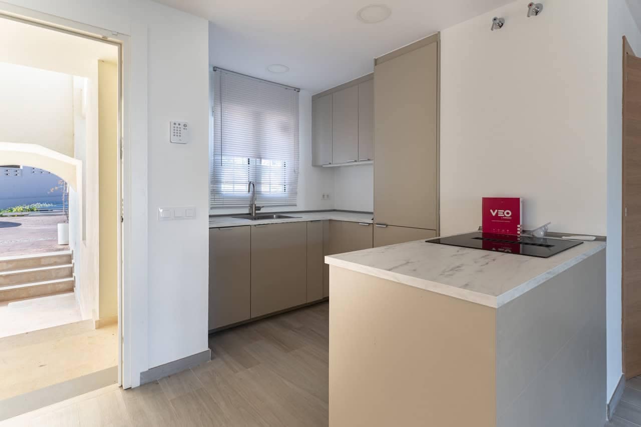 2 sovrum Lägenhet till salu i Denia med pool - 385 000 € (Ref: 9761023)