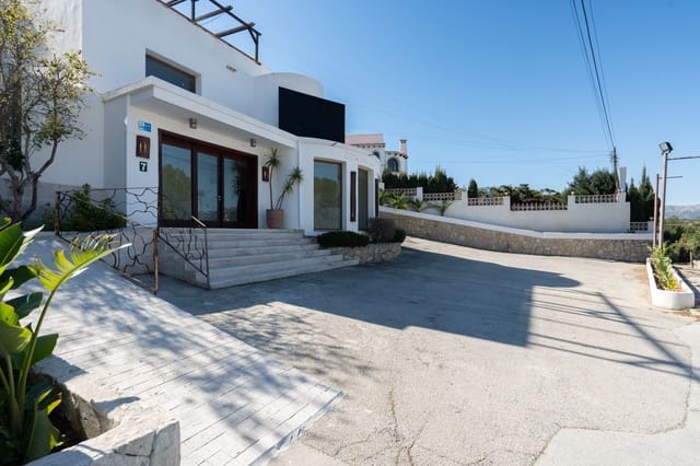 3 soveværelse Erhverv til salg i Benissa med swimmingpool - € 1.000.000 (Ref: 9761024)