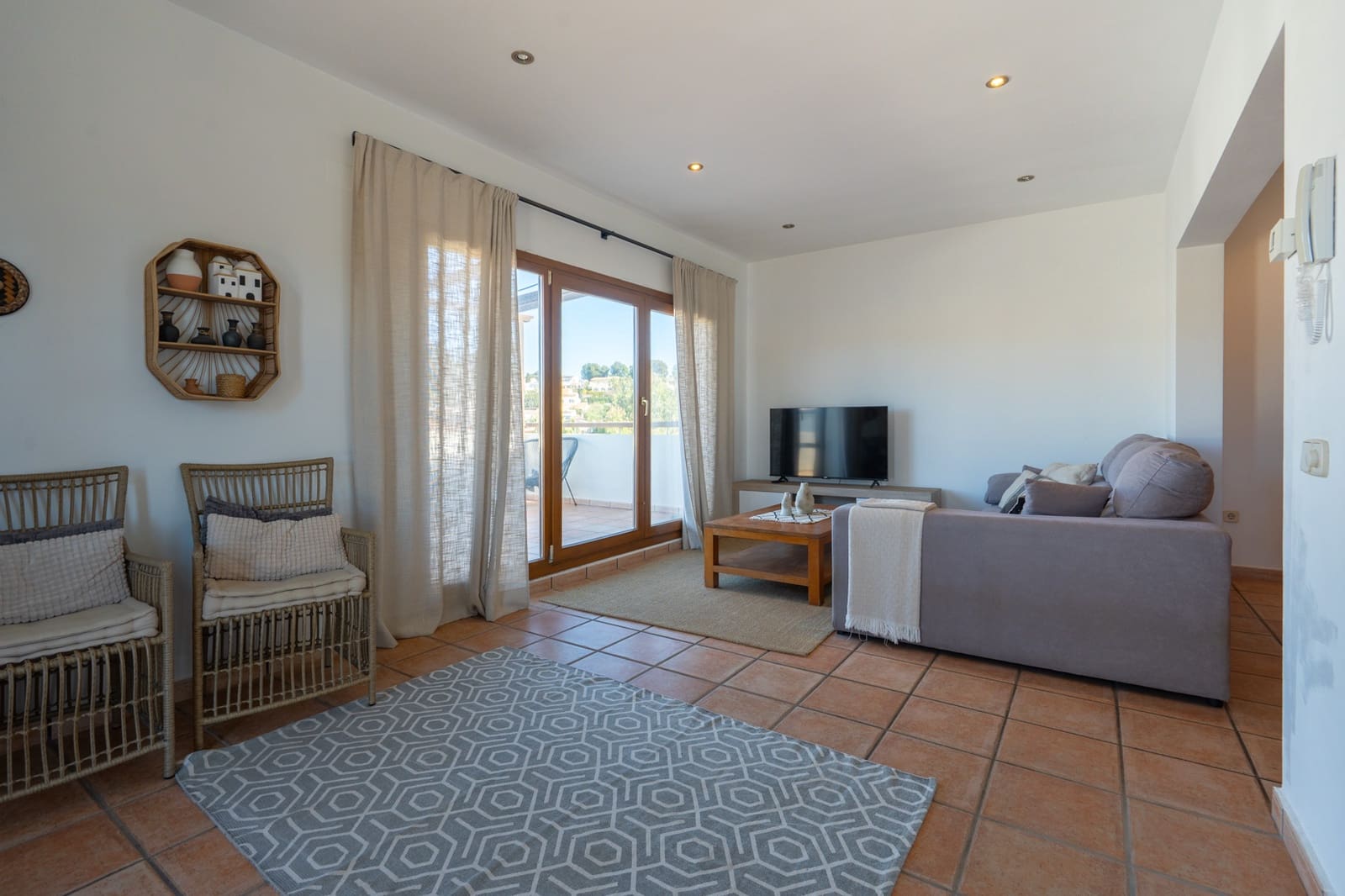 3 bedroom Commercial for sale in Benissa with pool - € 1,000,000 (Ref: 9761024)