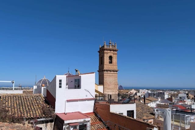 3 makuuhuone Omakotitalo myytävänä paikassa Oliva Pueblo, Oliva - 286 500 € (Ref: 9761028)