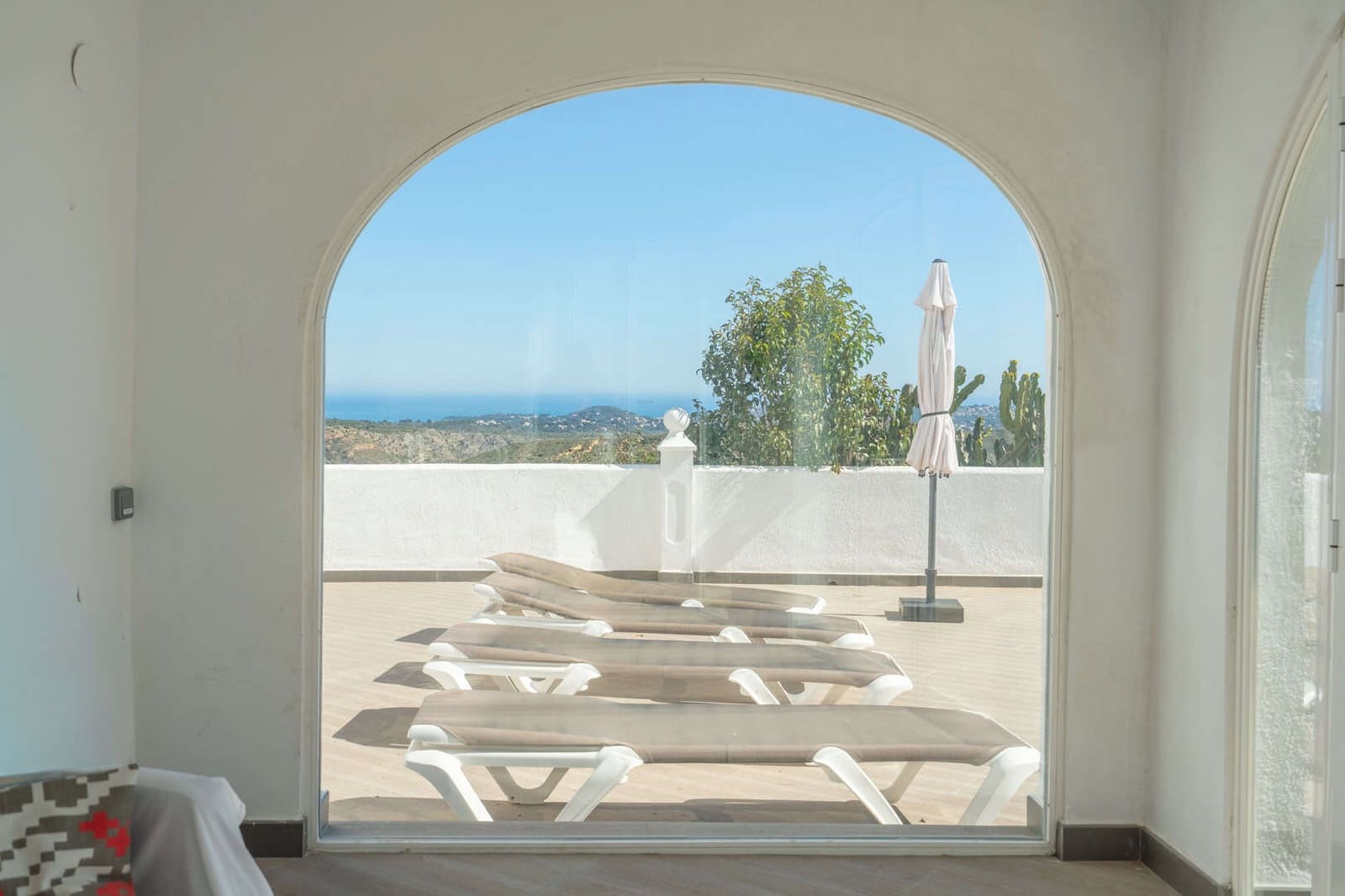 4 soverom Villa til salgs i Cumbre del Sol med svømmebasseng - € 900 000 (Ref: 9761029)