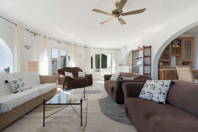 4 soverom Villa til salgs i Cumbre del Sol, Benitachell / Benitatxell med svømmebasseng - € 900 000 (Ref: 9761029)