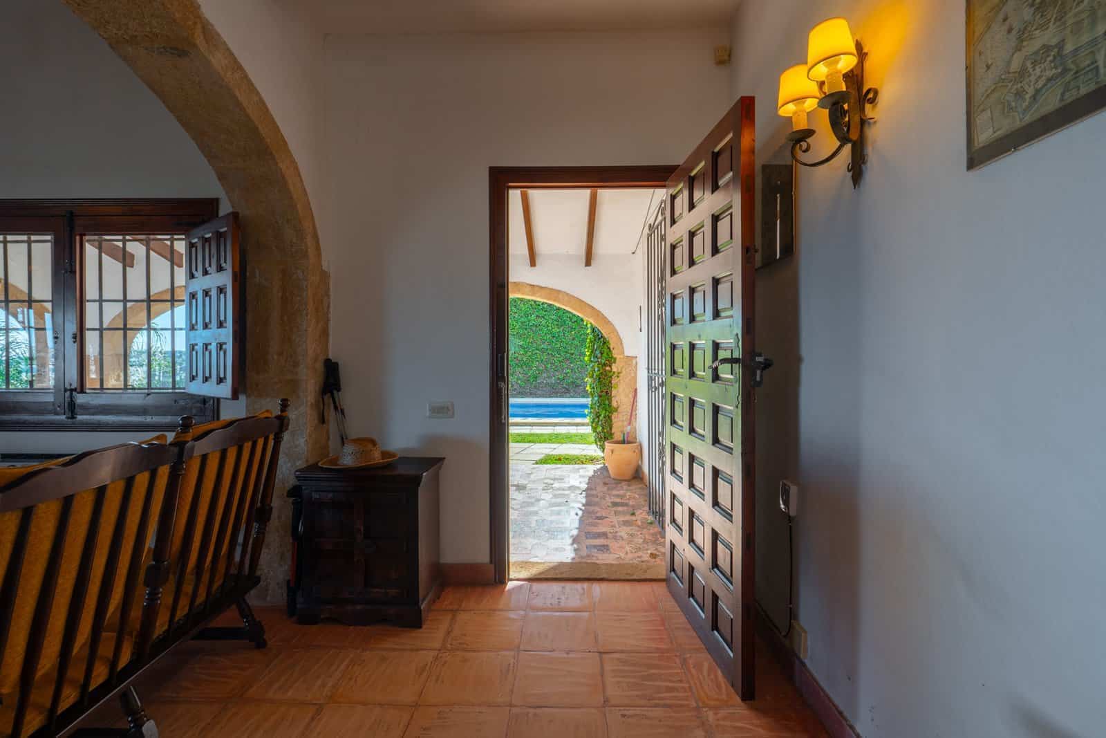 4 slaapkamer Villa te koop in Javea / Xabia met zwembad garage - € 1.550.000 (Ref: 9761036)