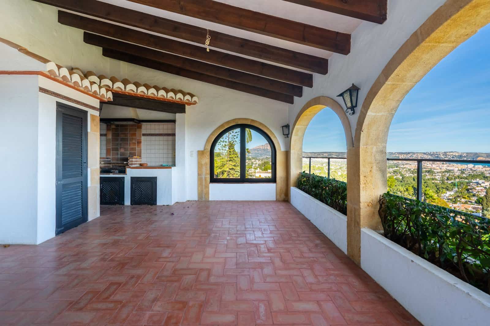 4 slaapkamer Villa te koop in Javea / Xabia met zwembad garage - € 1.550.000 (Ref: 9761036)