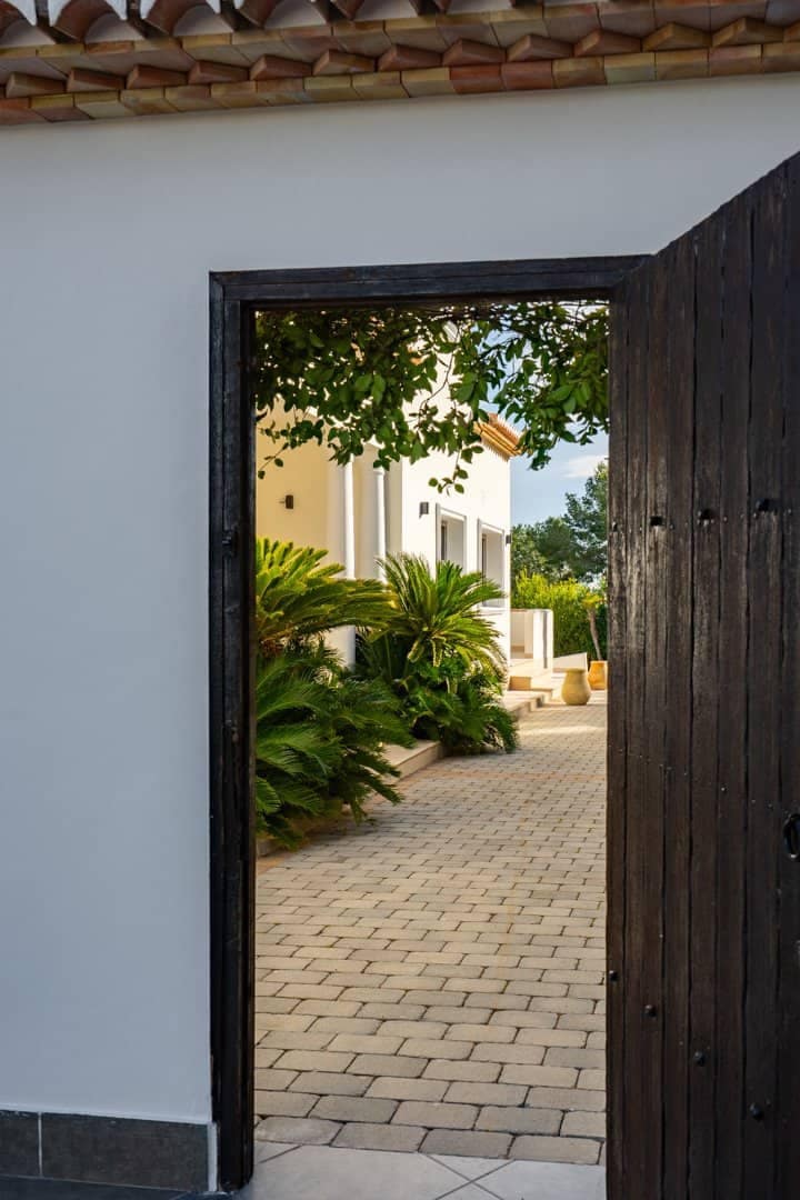 4 sypialnia Willa na sprzedaż w Javea / Xabia z basenem garażem - 1 795 000 € (Ref: 9761038)