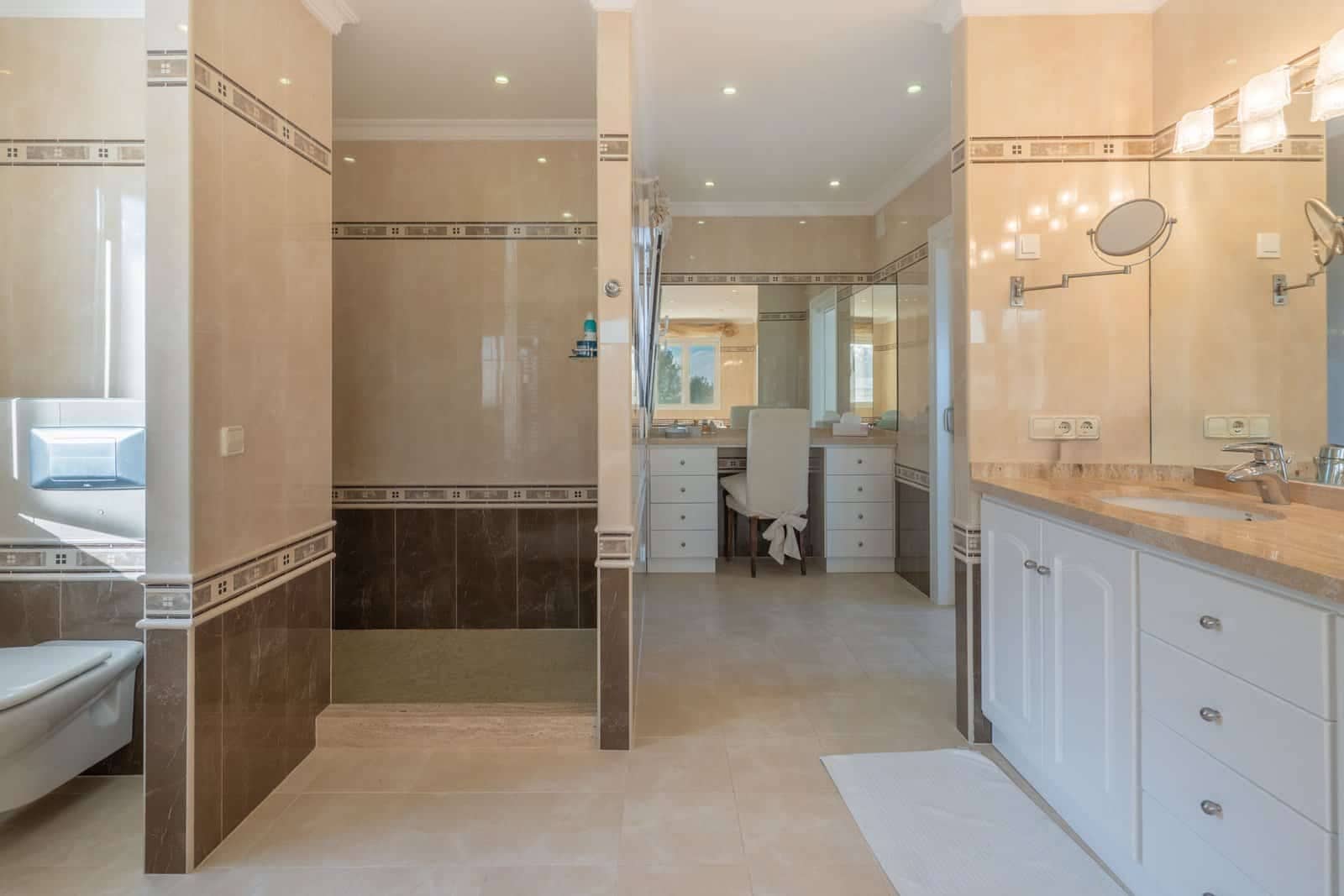 4 sypialnia Willa na sprzedaż w Javea / Xabia z basenem garażem - 1 795 000 € (Ref: 9761038)