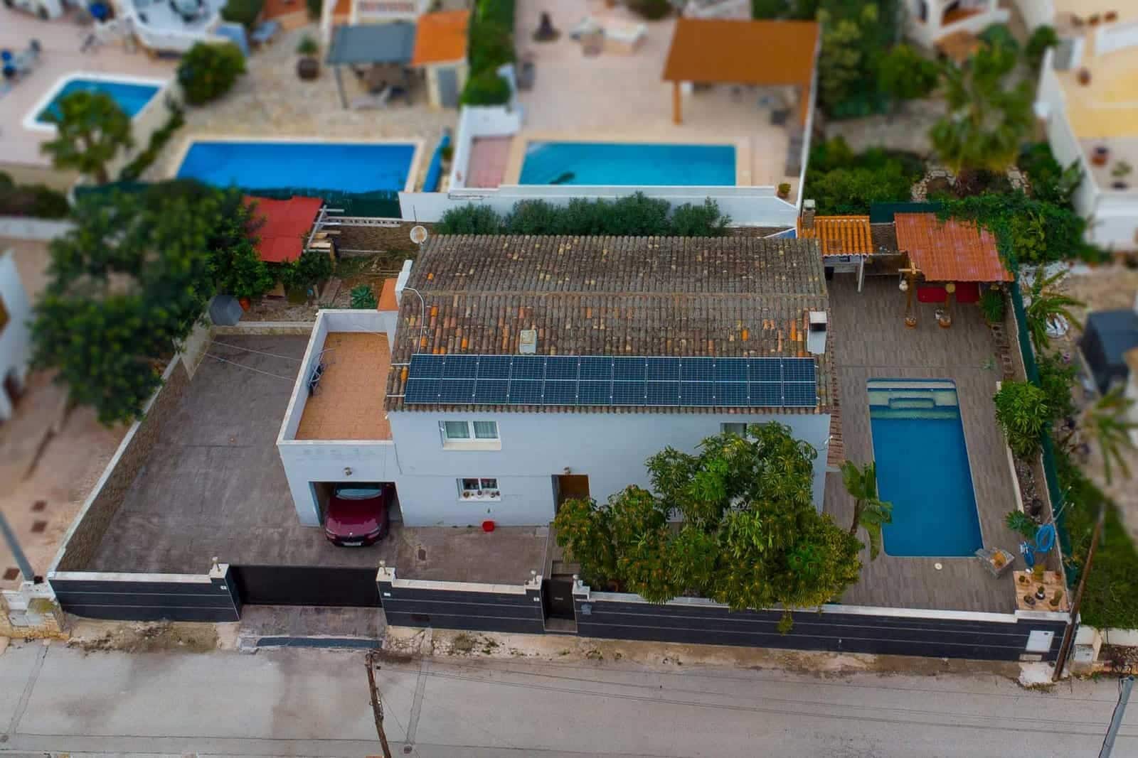 4 slaapkamer Villa te koop in Calpe / Calp met zwembad garage - € 950.000 (Ref: 9761040)