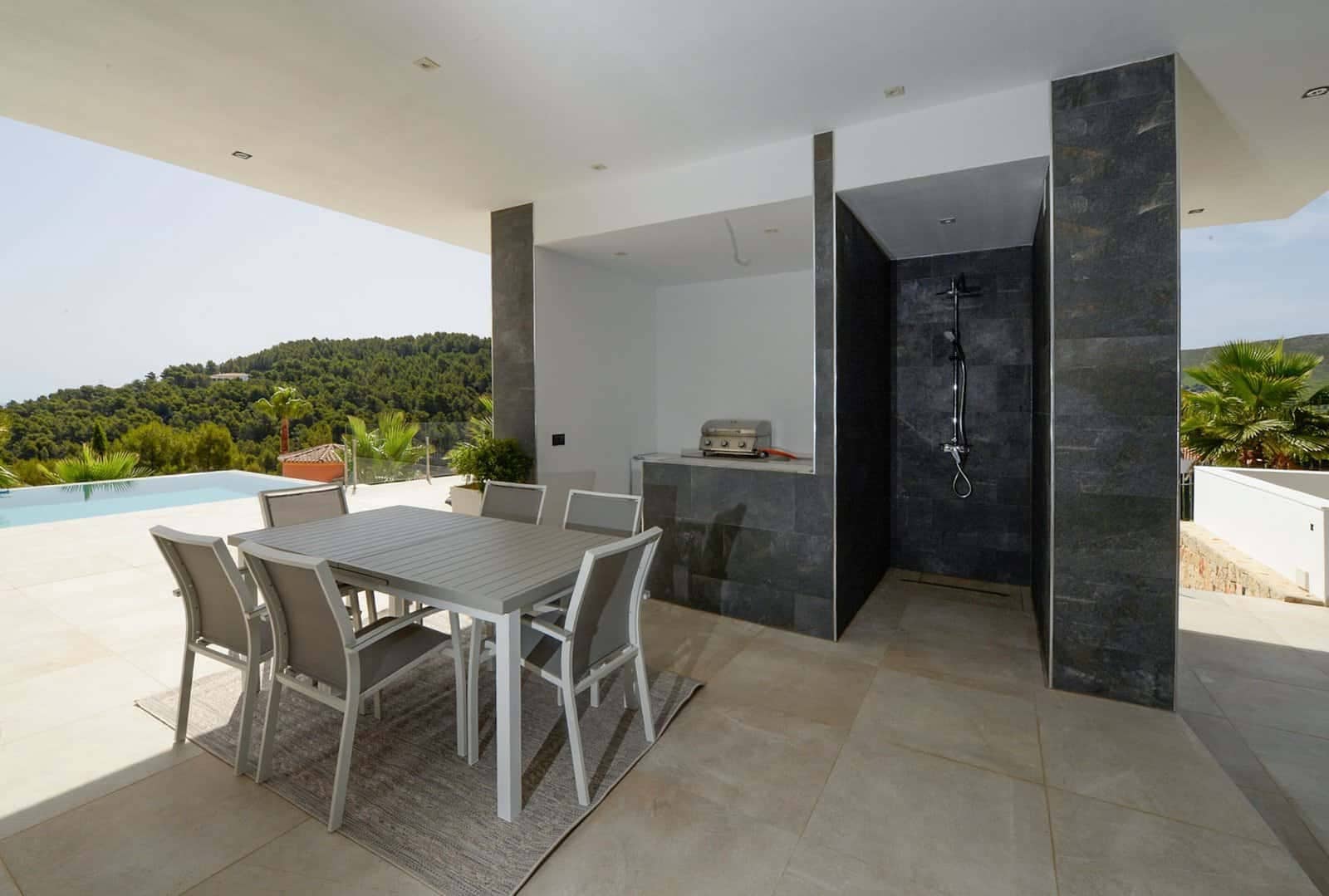 3 sypialnia Willa na sprzedaż w Javea / Xabia z basenem garażem - 1 620 000 € (Ref: 9761042)