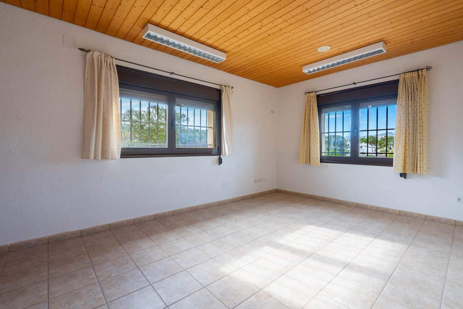 4 soverom Villa til salgs i Benitachell / Benitatxell med svømmebasseng garasje - € 1 240 000 (Ref: 9761043)