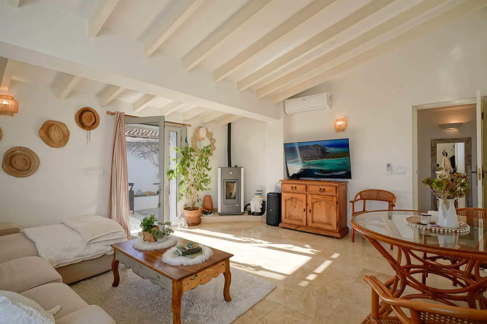 3 slaapkamer Villa te koop in Moraira met zwembad - € 399.000 (Ref: 9761046)