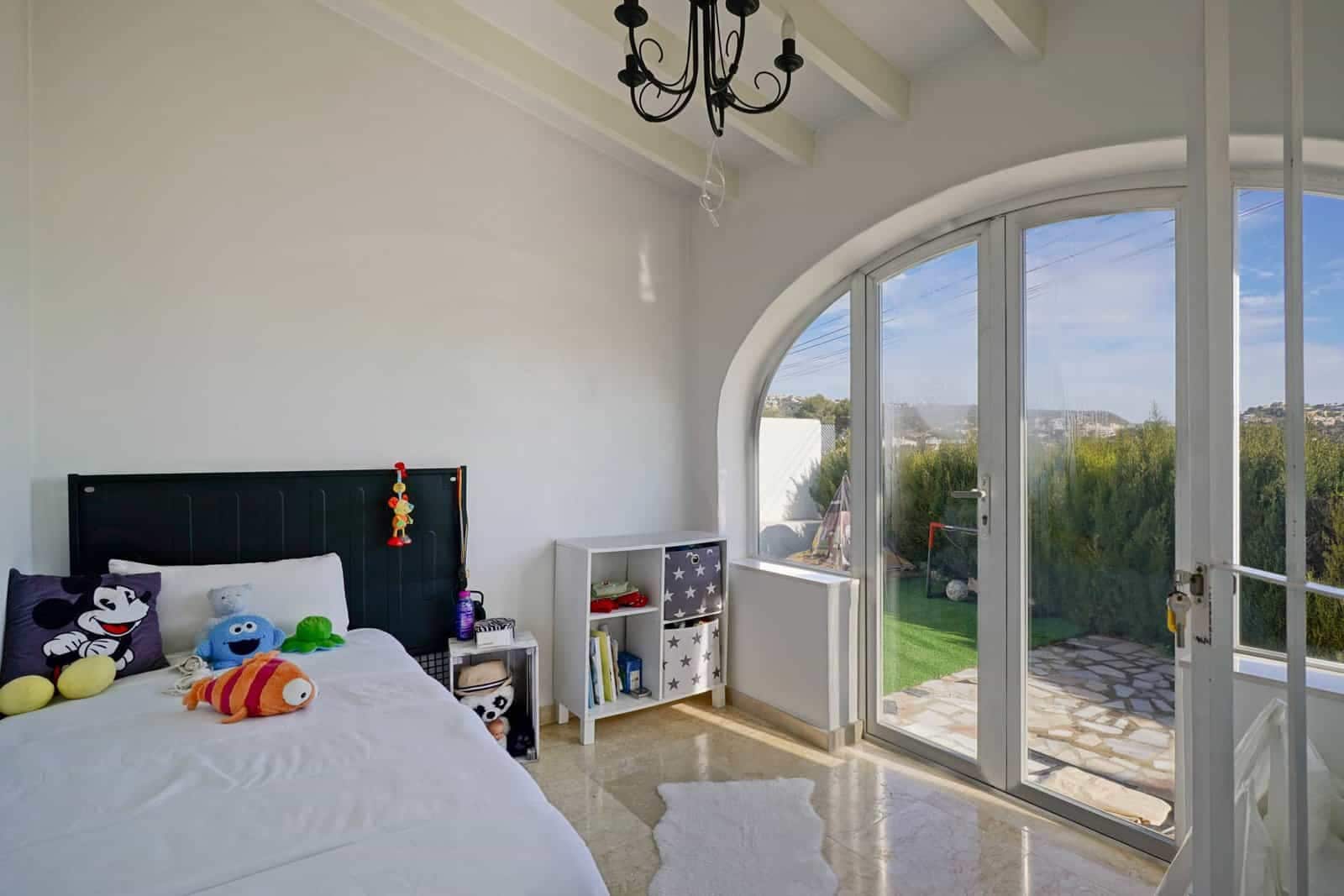 3 slaapkamer Villa te koop in Moraira met zwembad - € 399.000 (Ref: 9761046)