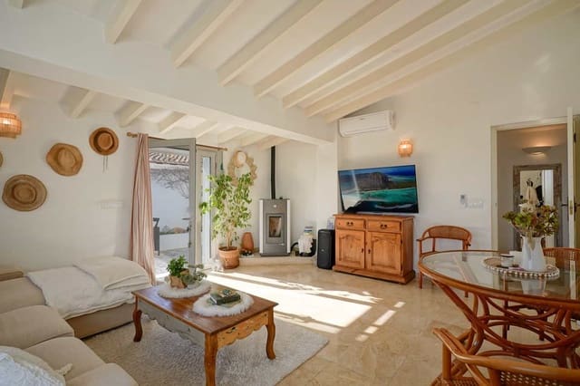3 soveværelse Villa til salg i Benimeit - Tabaira, Teulada-Moraira med swimmingpool - € 399.000 (Ref: 9761046)
