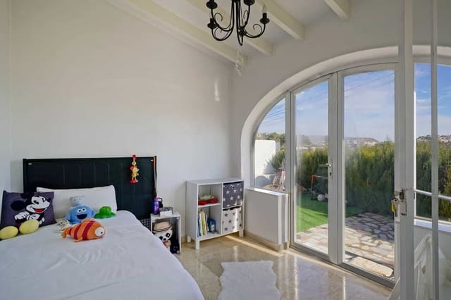 3 soveværelse Villa til salg i Benimeit - Tabaira, Teulada-Moraira med swimmingpool - € 399.000 (Ref: 9761046)