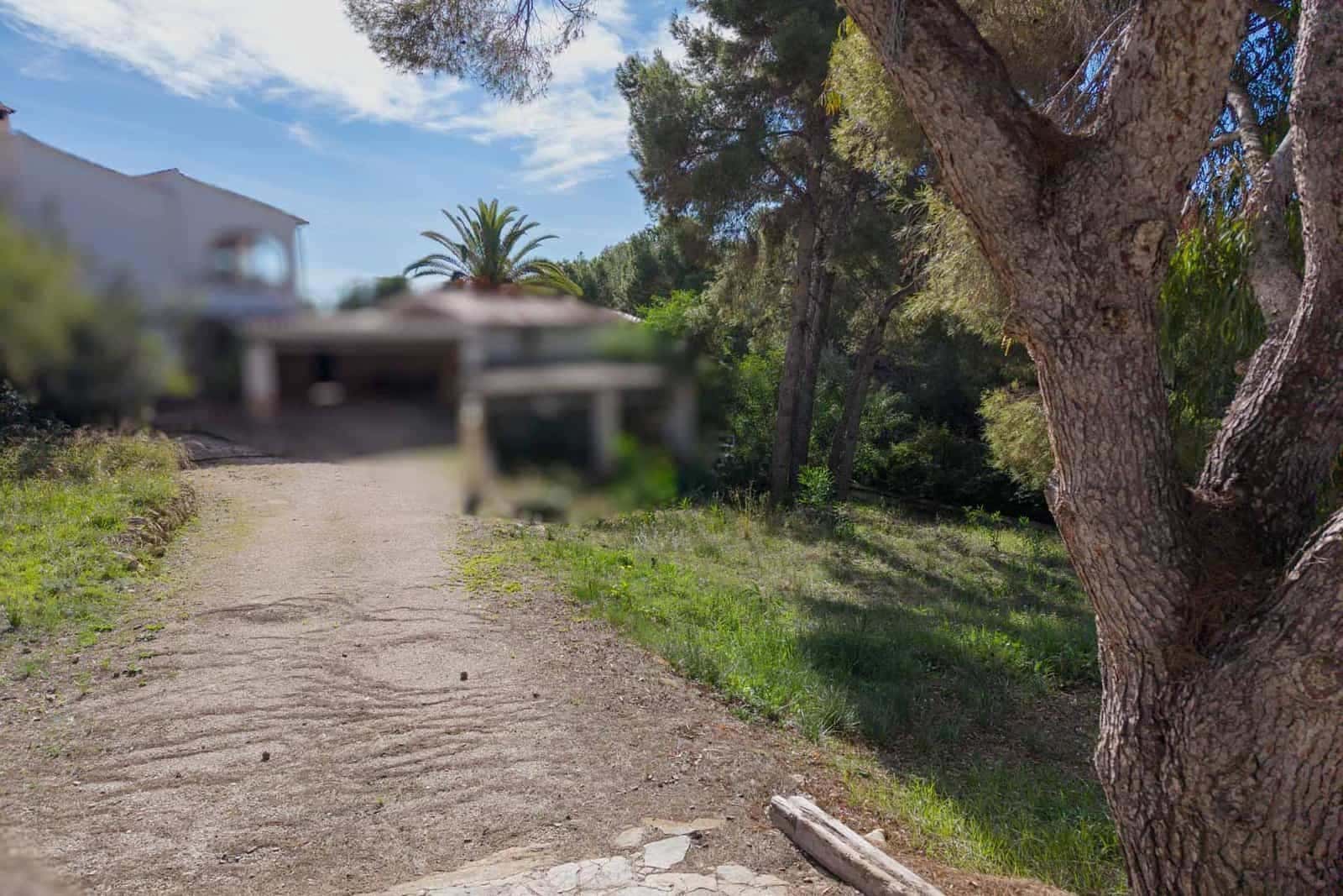 Grunde uden byggetilladelser til salg i Moraira - € 350.000 (Ref: 9761051)