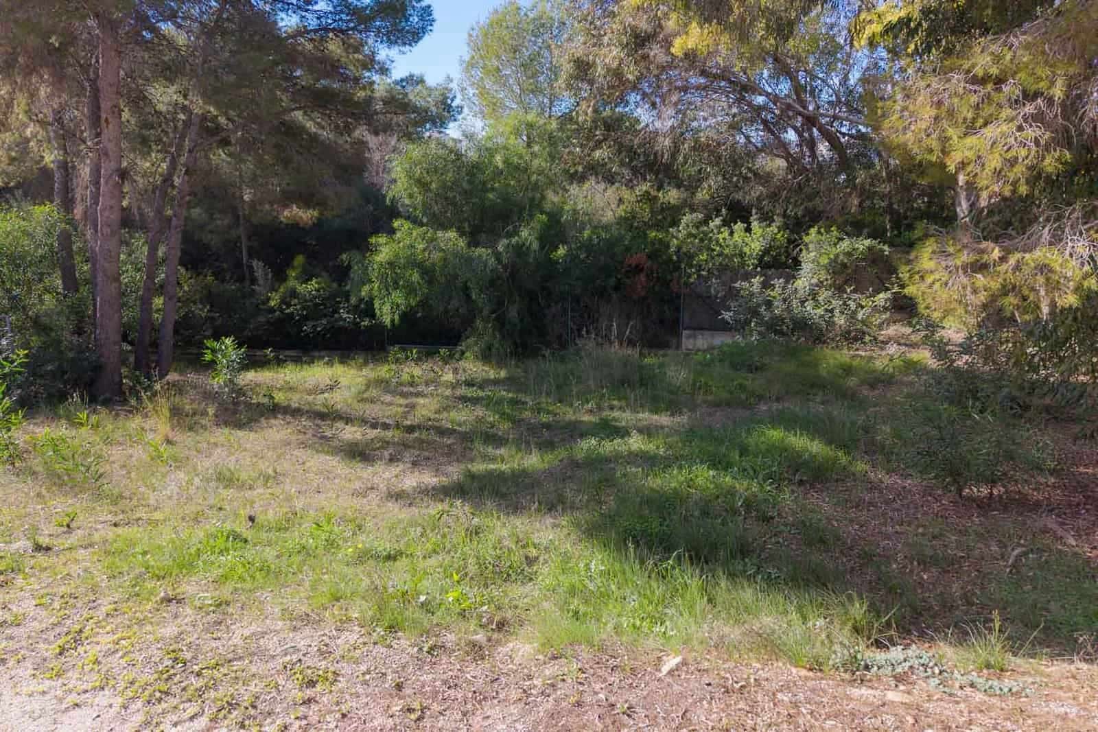 Grunde uden byggetilladelser til salg i Moraira - € 350.000 (Ref: 9761051)