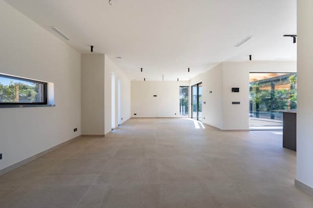 3 slaapkamer Villa te koop in La Granadella  - Costa Nova, Javea / Xàbia met zwembad - € 1.749.000 (Ref: 9761065)