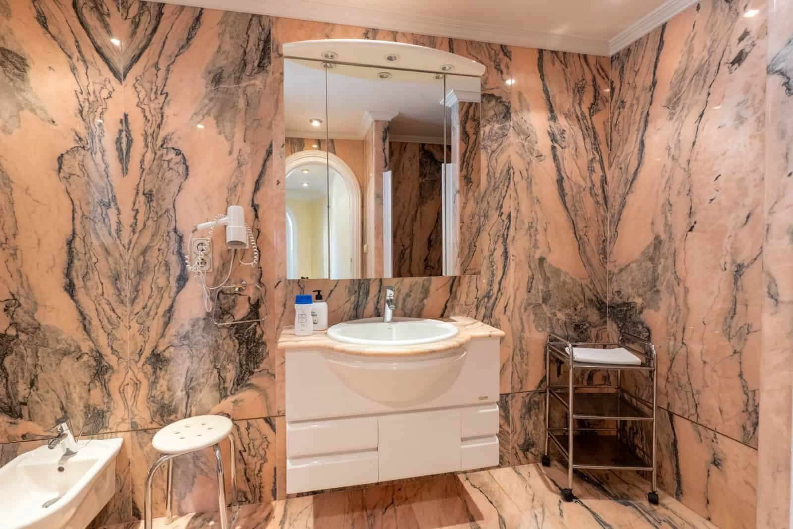 5 soverom Villa til salgs i Benissa med svømmebasseng garasje - € 1 990 000 (Ref: 9761066)