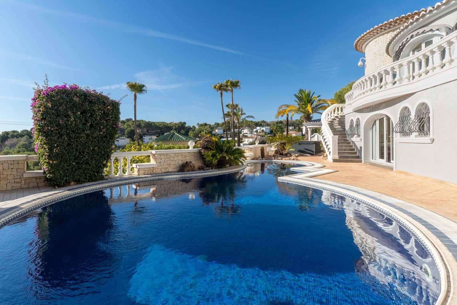 5 soverom Villa til salgs i Benissa med svømmebasseng garasje - € 1 990 000 (Ref: 9761066)