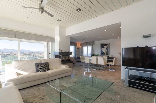 4 soveværelse Villa til salg i Paichi, Teulada-Moraira med swimmingpool garage - € 1.990.000 (Ref: 9761067)
