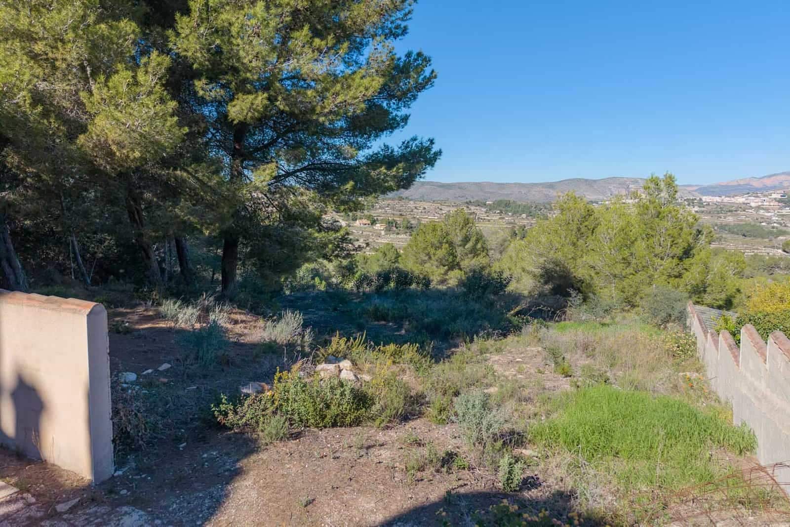 Grunde uden byggetilladelser til salg i Moraira - € 350.000 (Ref: 9761077)