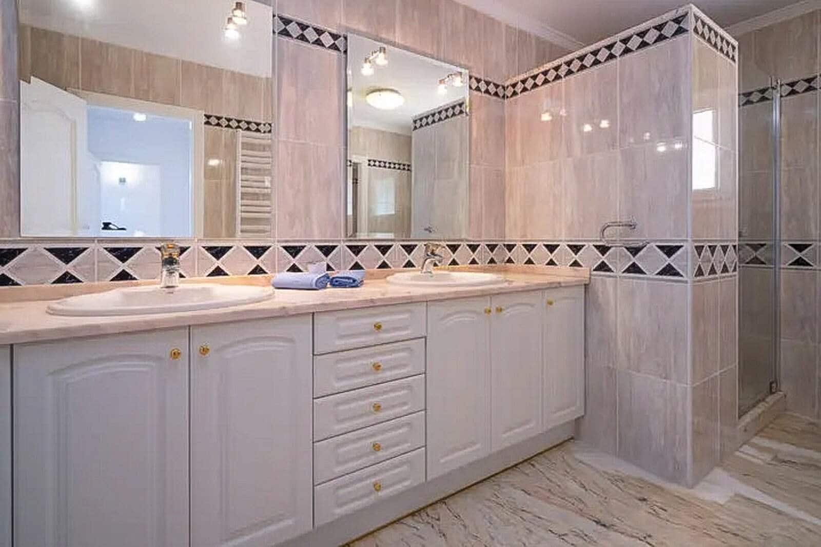 3 soverom Villa til salgs i Moraira med svømmebasseng - € 990 000 (Ref: 9761080)