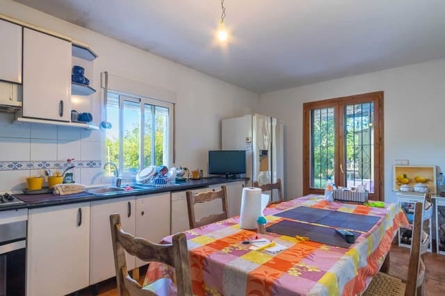 Chalet de 6 habitaciones en Pedreguer en venta con piscina garaje - 732.000 € (Ref: 9761085)