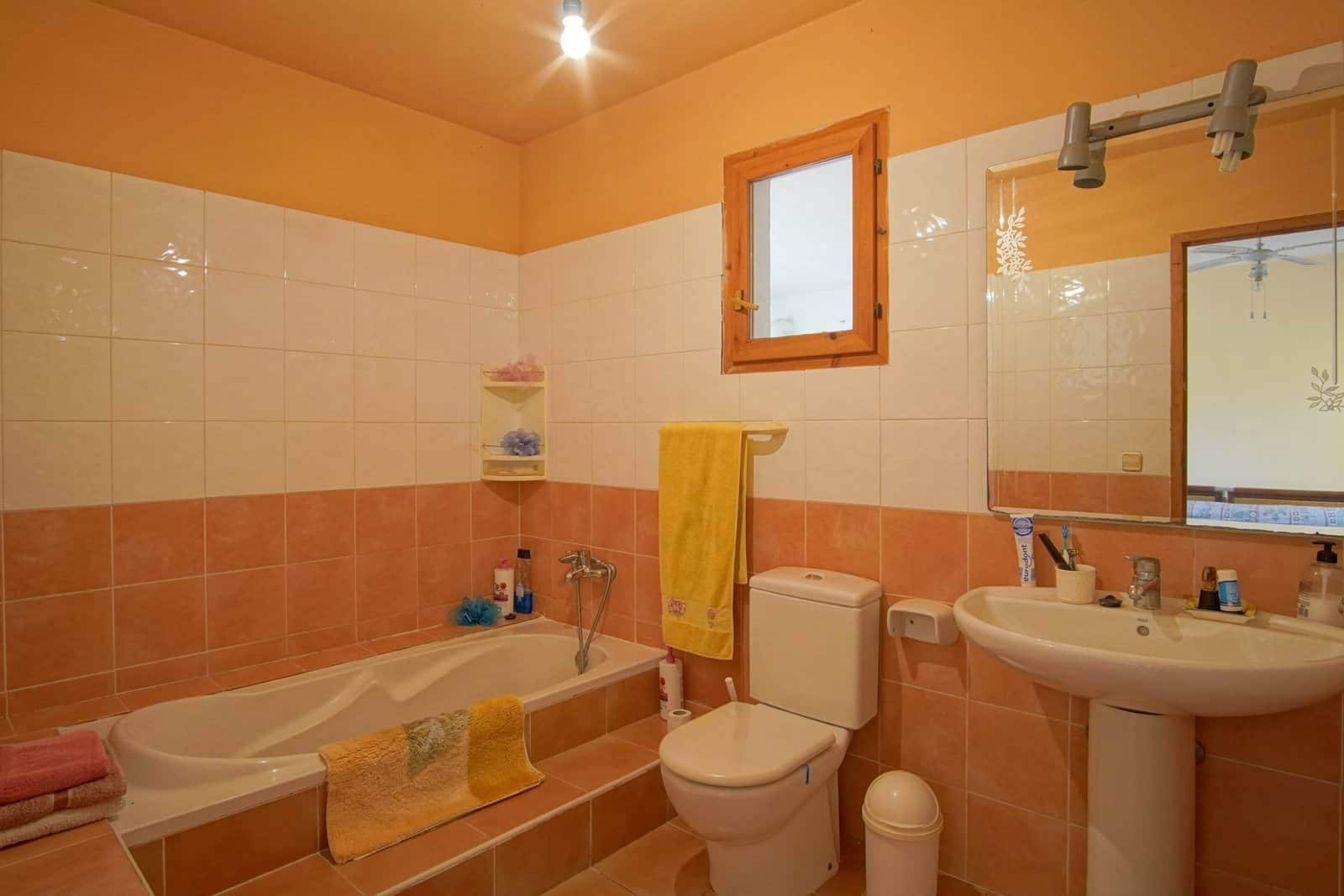 Chalet de 6 habitaciones en Pedreguer en venta con piscina garaje - 732.000 € (Ref: 9761085)