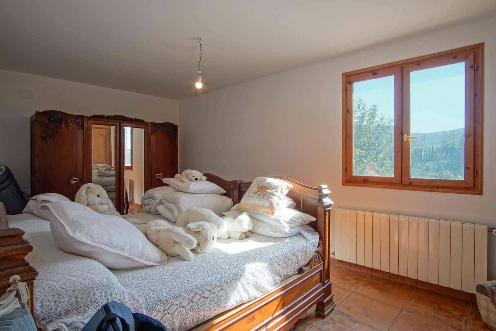 Chalet de 6 habitaciones en Pedreguer en venta con piscina garaje - 732.000 € (Ref: 9761085)