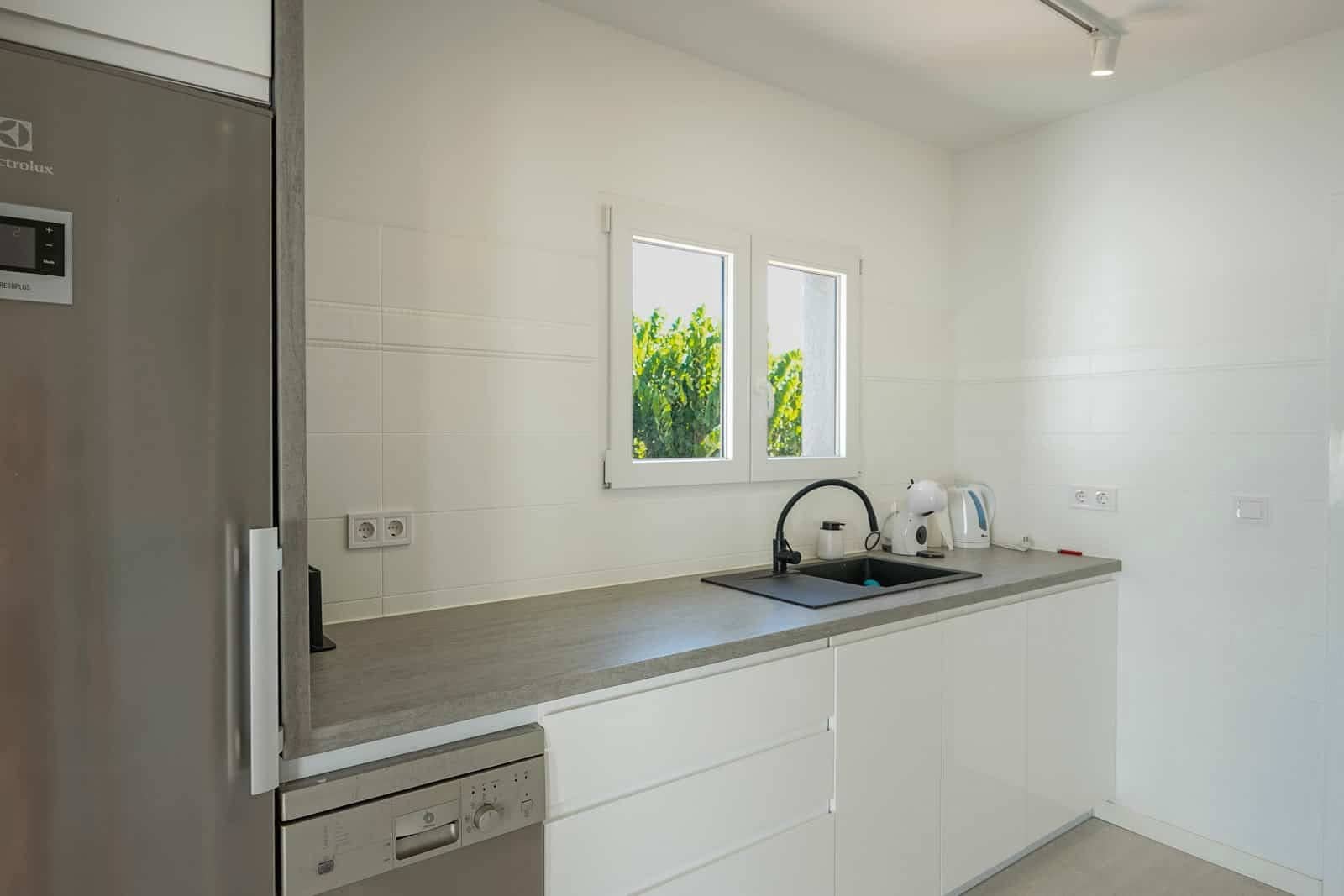 Chalet de 5 habitaciones en Calpe / Calp en venta con piscina - 729.000 € (Ref: 9761087)