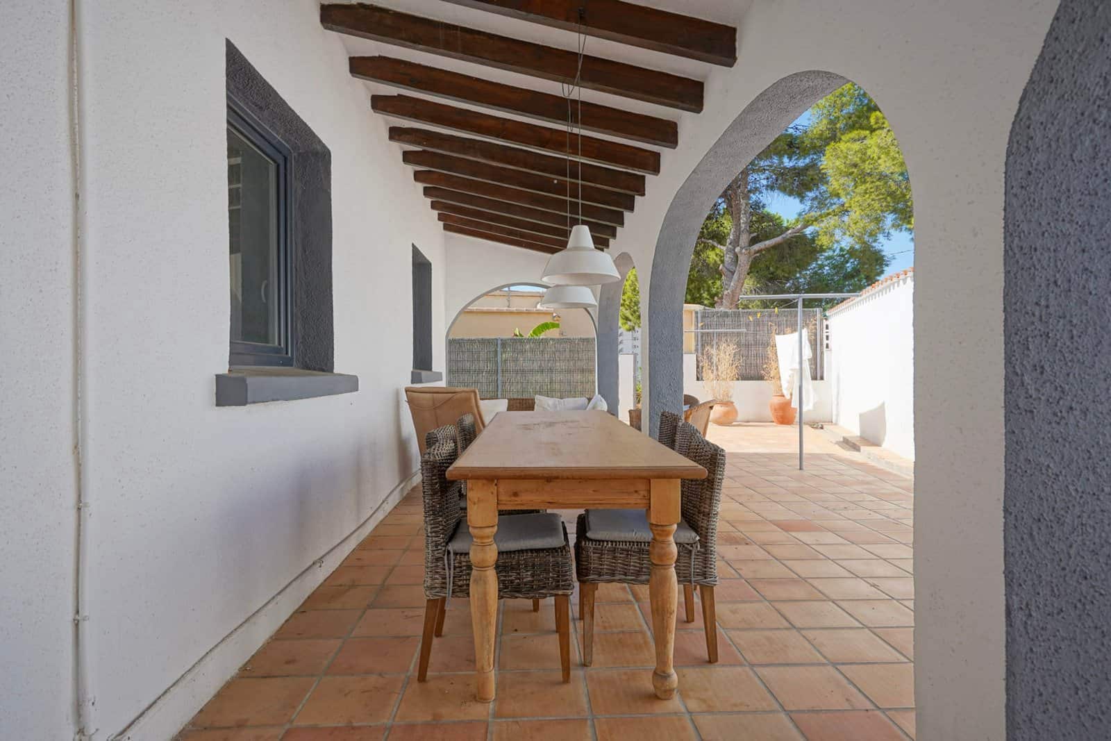 Chalet de 5 habitaciones en Calpe / Calp en venta con piscina - 729.000 € (Ref: 9761087)