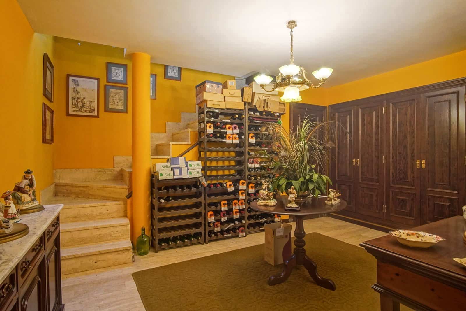 4 quarto Moradia para venda em Denia com piscina - 1 190 000 € (Ref: 9761097)