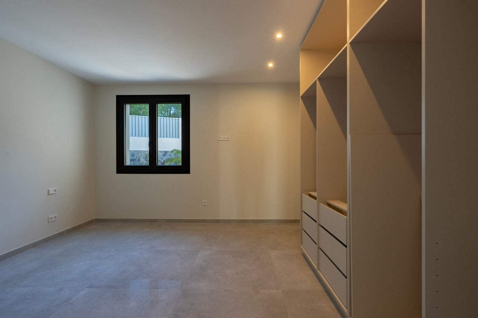 3 sypialnia Willa na sprzedaż w Javea / Xabia z basenem - 1 190 000 € (Ref: 9761100)