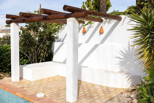 4 sypialnia Willa na sprzedaż w Cap Martí - El Tossalet - Pinomar, Javea / Xàbia z basenem - 790 000 € (Ref: 9761116)