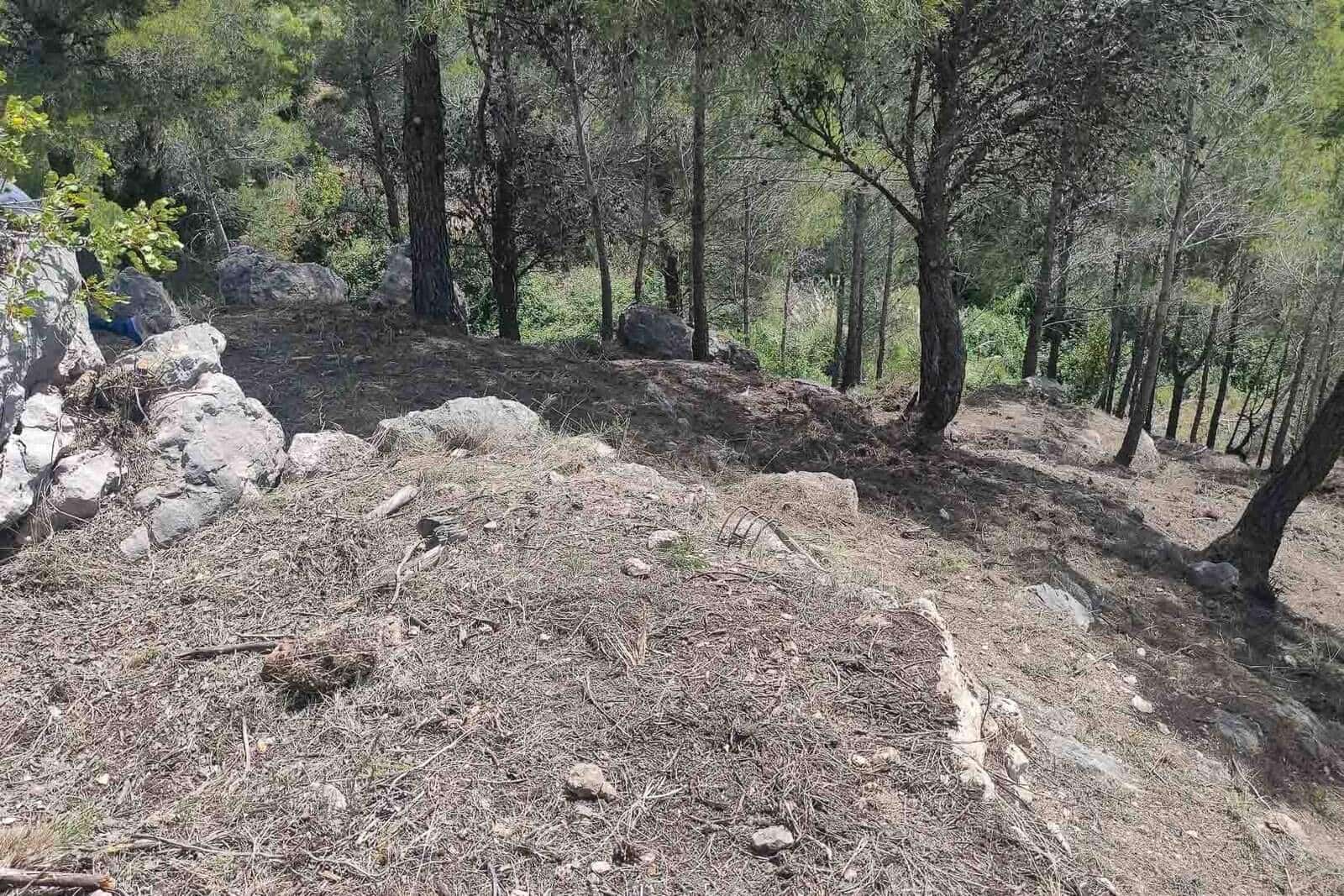 4 bedroom Villa for sale in Altea with pool garage - € 2,250,000 (Ref: 9761117)