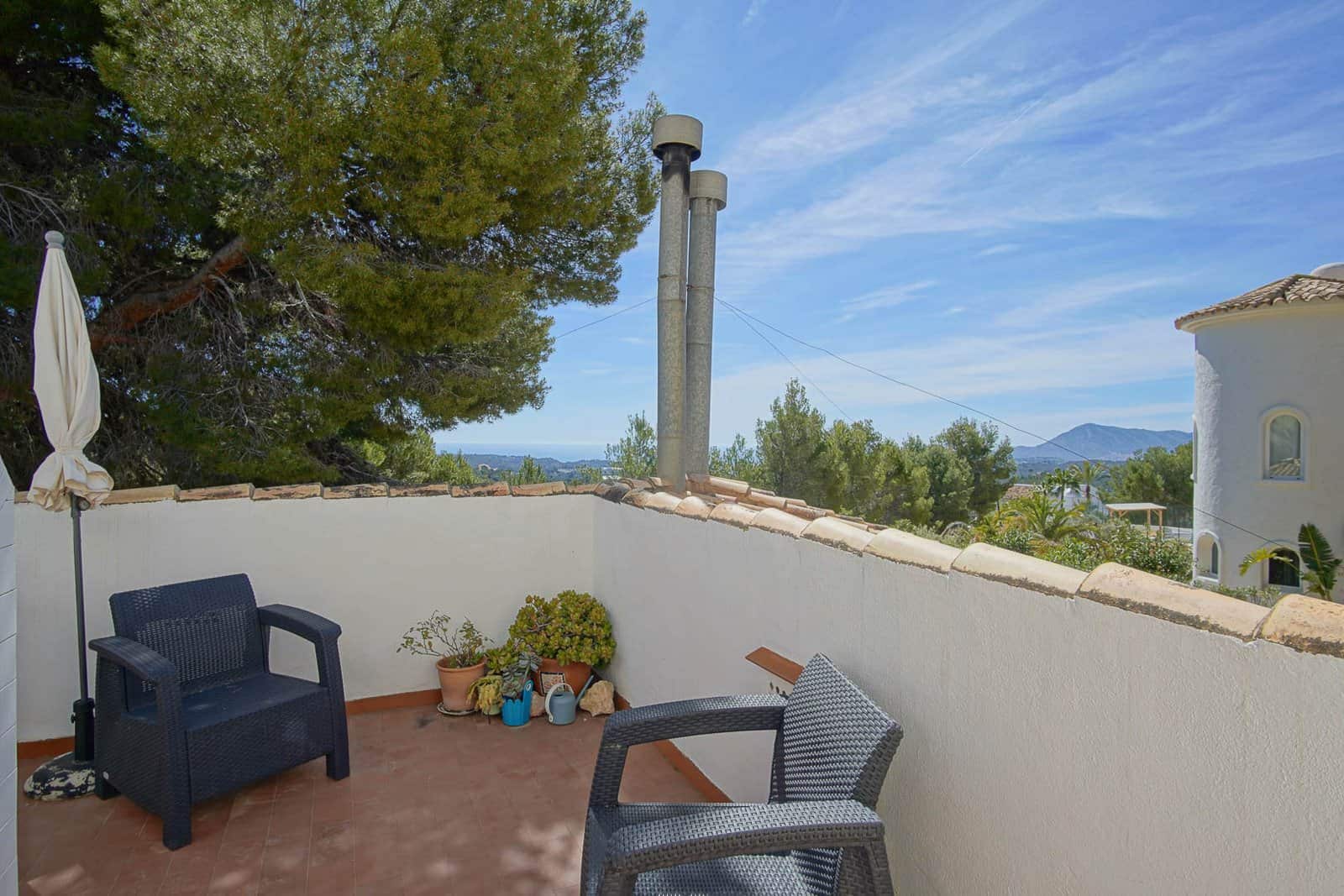 3 bedroom Villa for sale in Altea with pool - € 530,000 (Ref: 9761121)