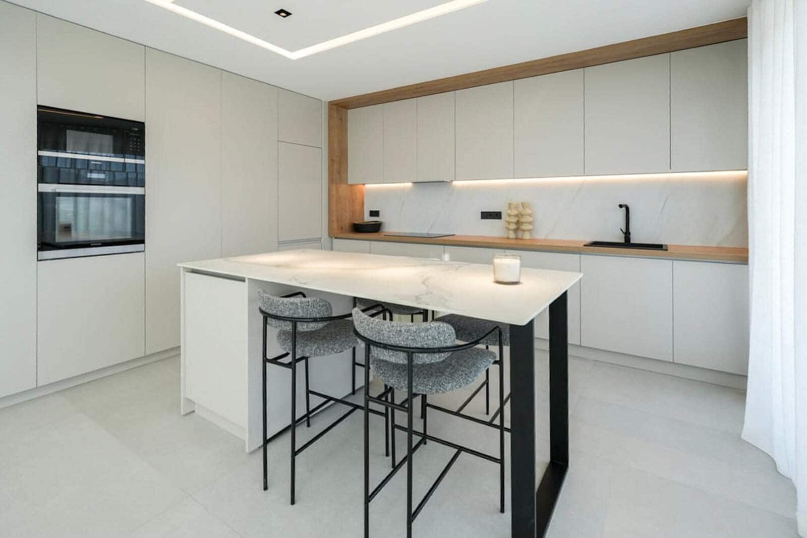 3 bedroom Villa for sale in Polop with pool garage - € 860,000 (Ref: 9761124)