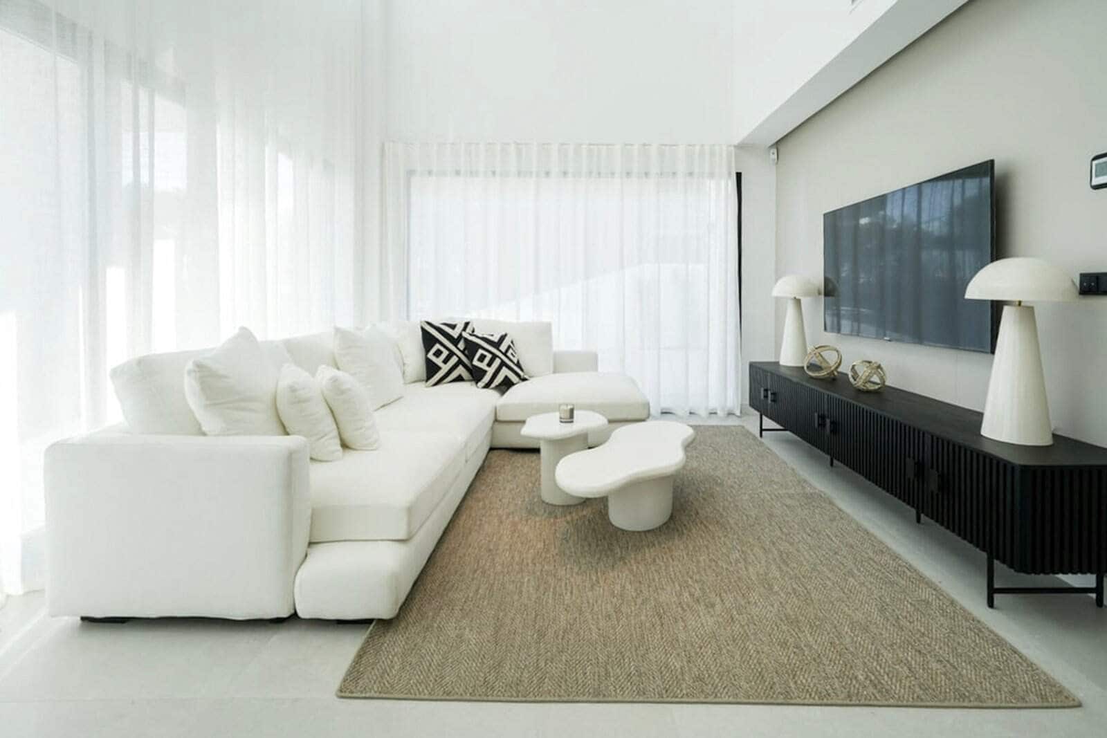 3 bedroom Villa for sale in Polop with pool garage - € 860,000 (Ref: 9761124)