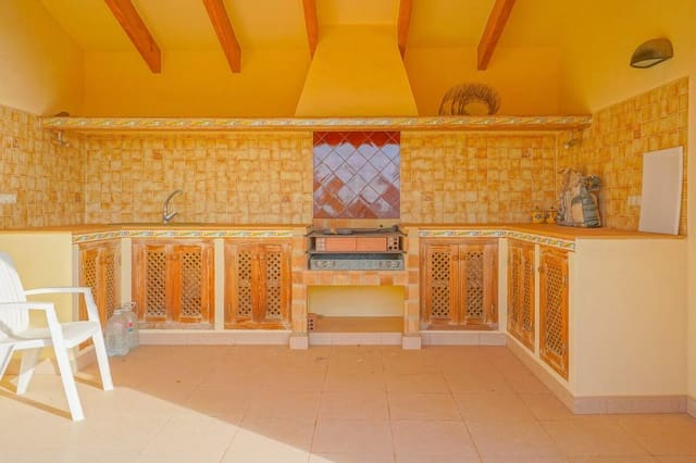 5 bedroom Villa for sale in Puerto, Javea / Xàbia with pool - € 2,250,000 (Ref: 9761146)