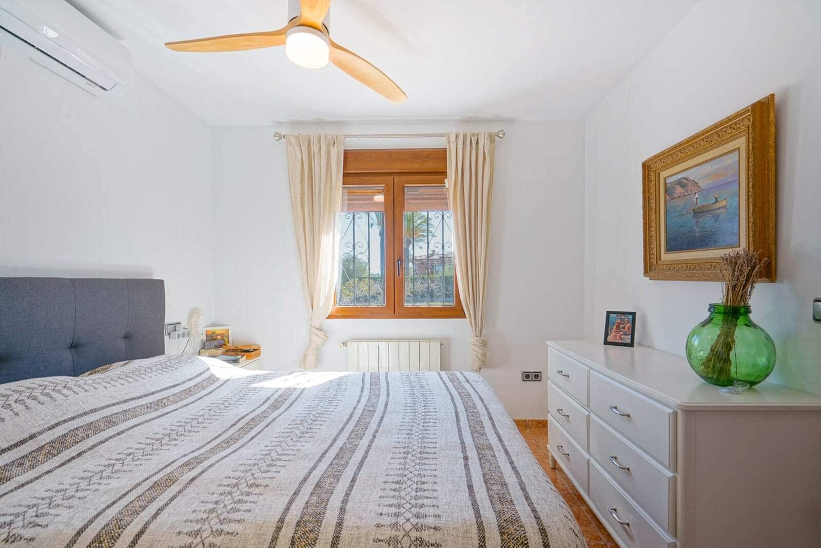 3 sypialnia Willa na sprzedaż w Javea / Xabia z basenem garażem - 1 200 000 € (Ref: 9761151)