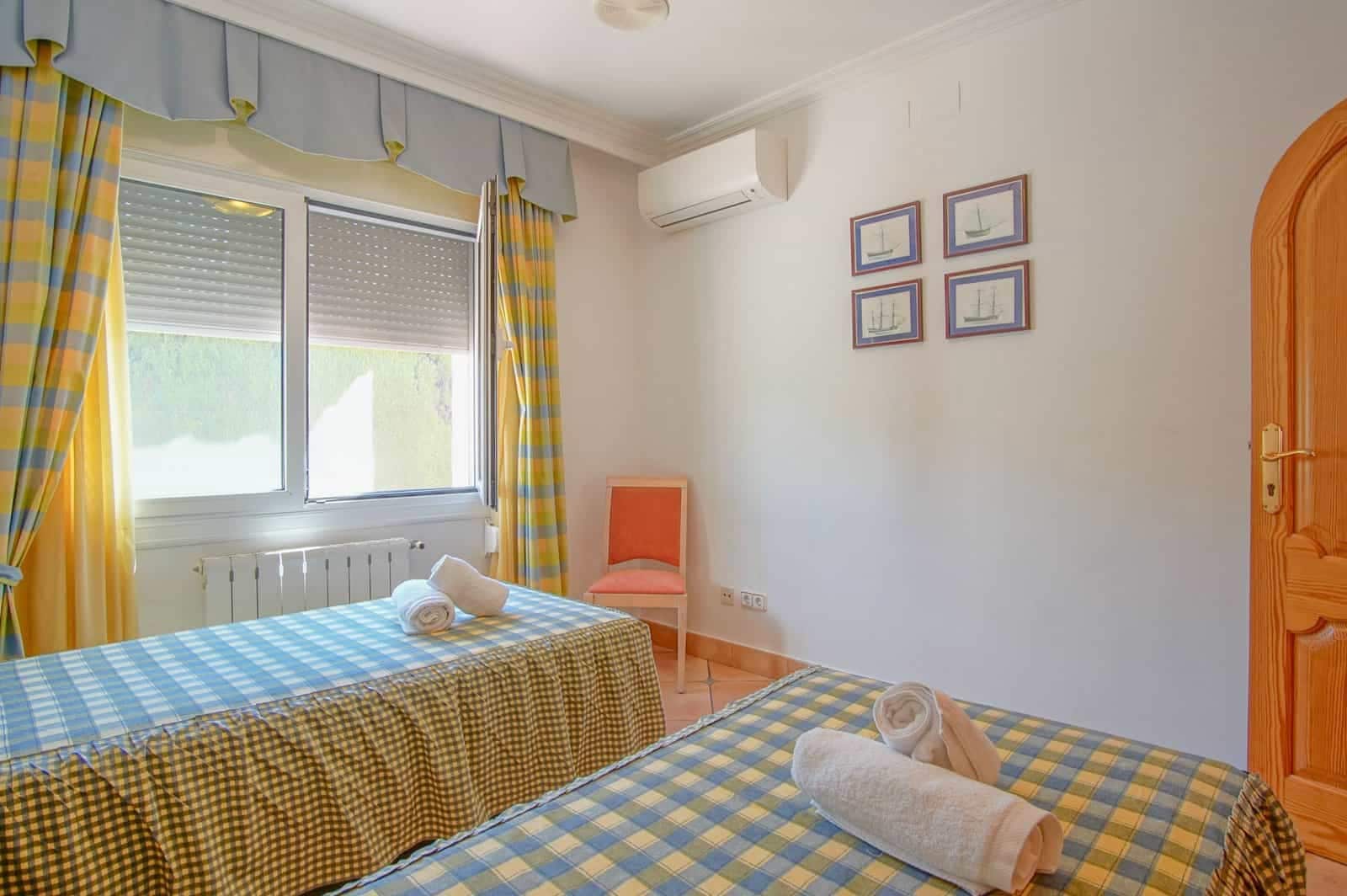 8 soveværelse Villa til salg i Benissa med swimmingpool garage - € 2.995.000 (Ref: 9761154)