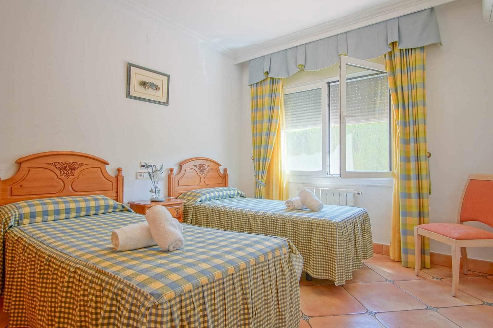 8 soveværelse Villa til salg i Benissa med swimmingpool garage - € 2.995.000 (Ref: 9761154)