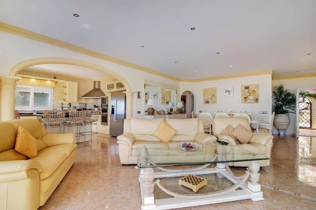 4 soveværelse Villa til salg i Moraira, Teulada-Moraira med swimmingpool garage - € 1.550.000 (Ref: 9761159)