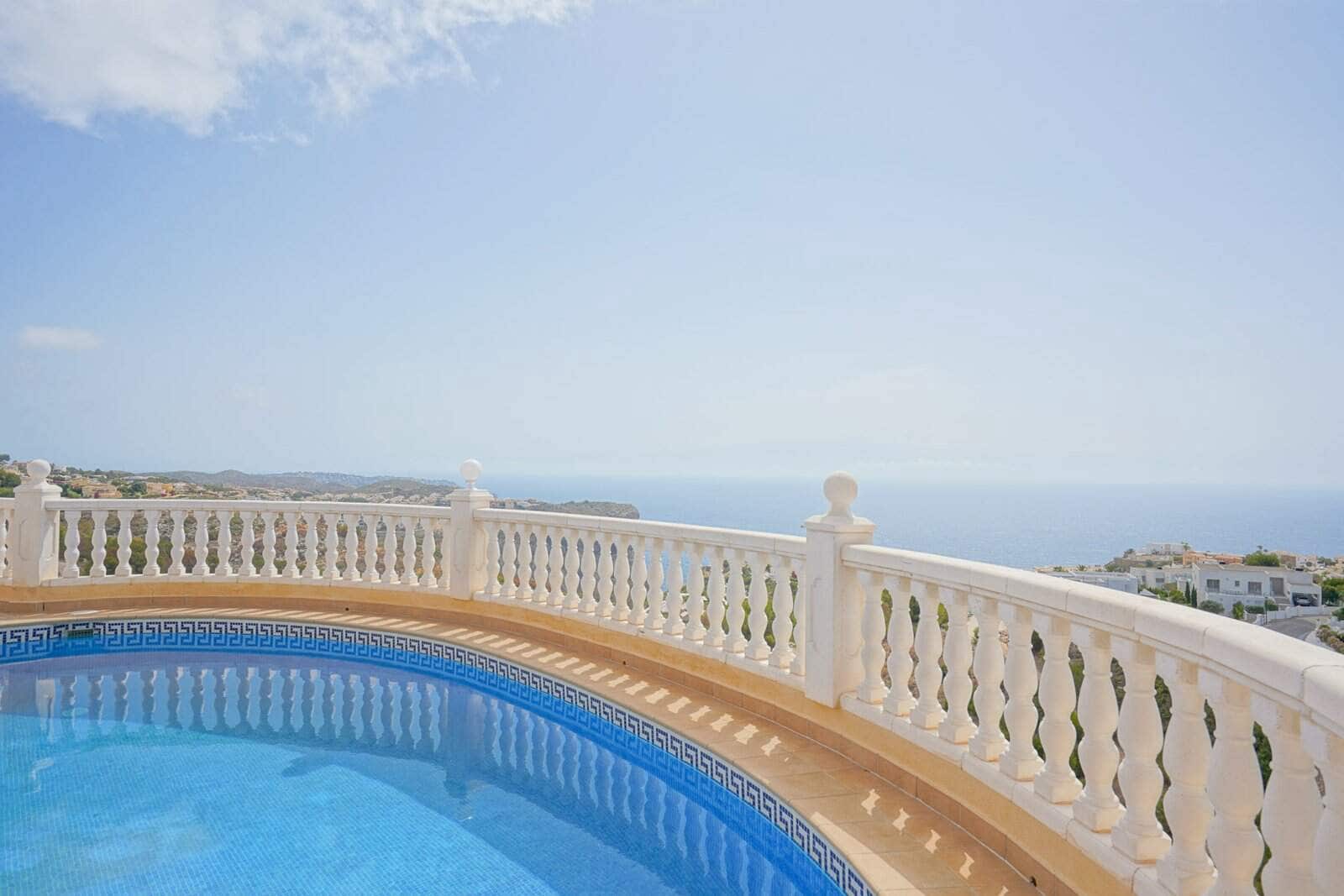 3 sypialnia Willa na sprzedaż w Cumbre del Sol z basenem - 715 000 € (Ref: 9761163)