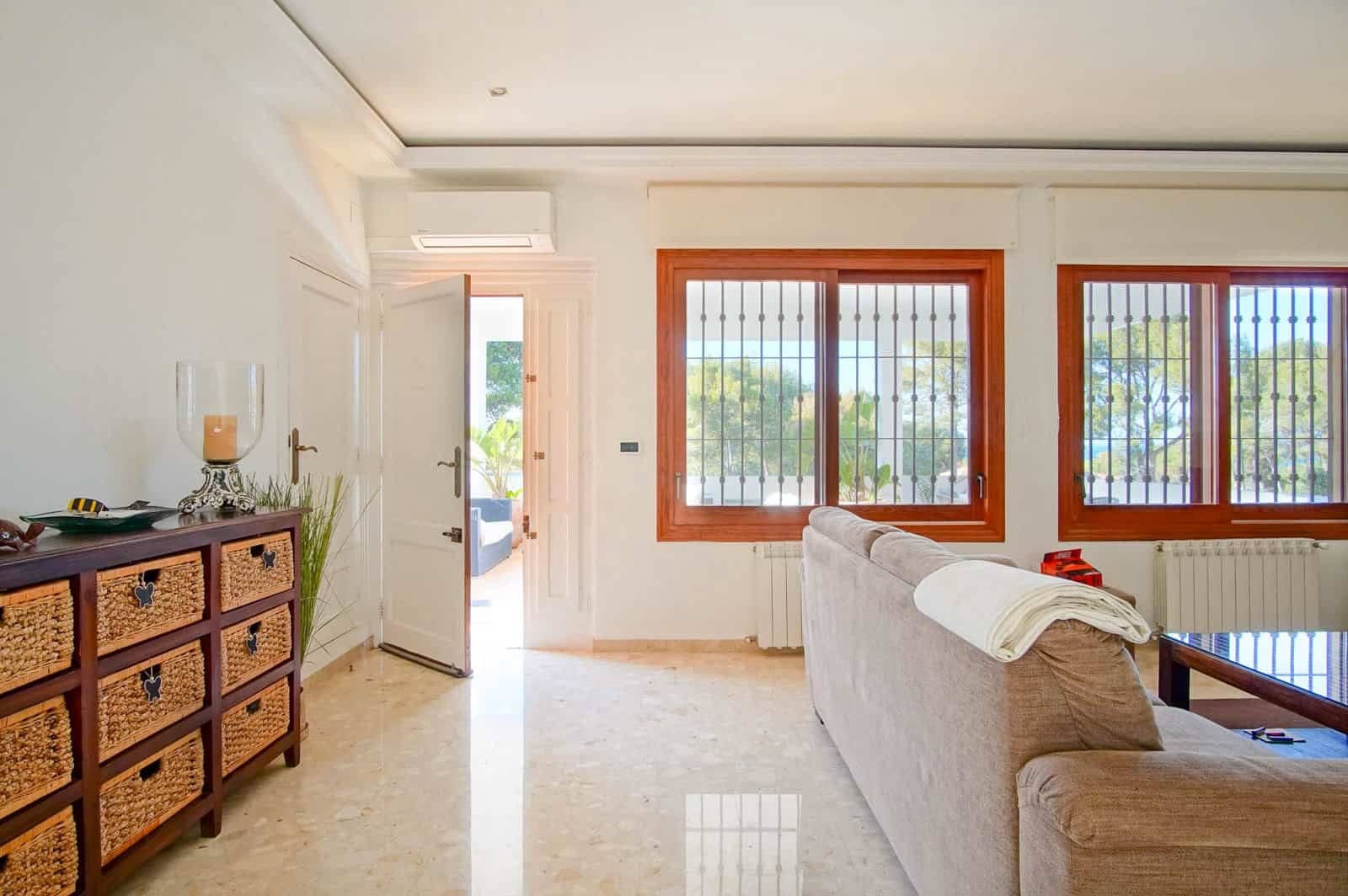 6 soverom Villa til salgs i Denia med svømmebasseng garasje - € 1 060 000 (Ref: 9761164)