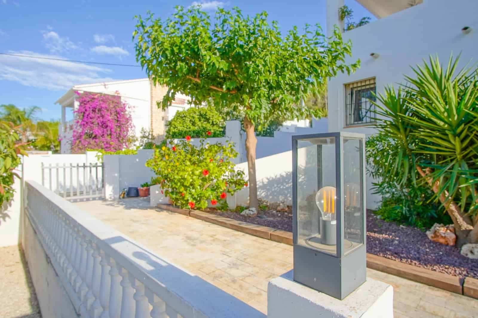 6 soverom Villa til salgs i Denia med svømmebasseng garasje - € 1 060 000 (Ref: 9761164)