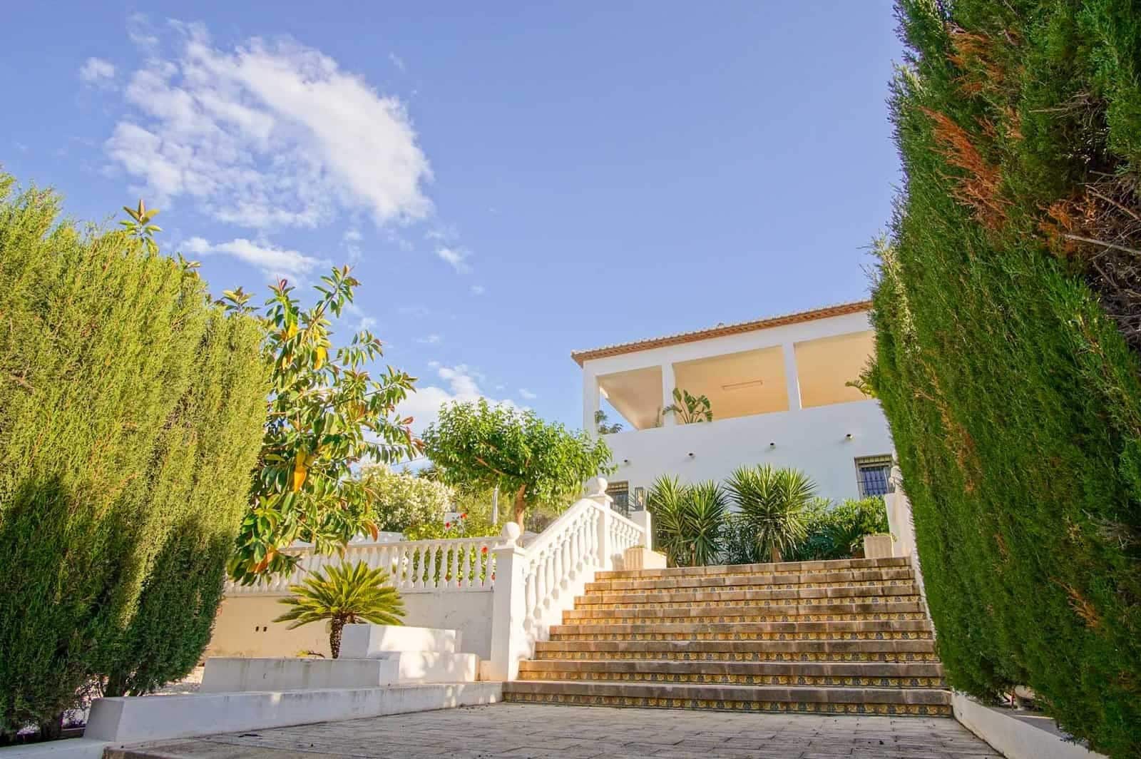 6 soverom Villa til salgs i Denia med svømmebasseng garasje - € 1 060 000 (Ref: 9761164)
