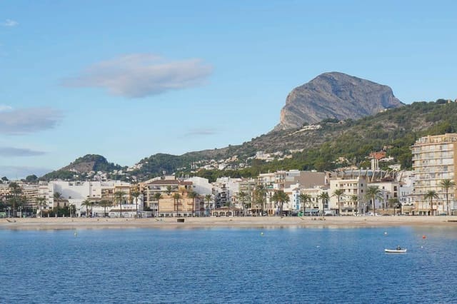 4 sypialnia Willa na sprzedaż w Pinosol, Javea / Xàbia z basenem - 1 275 000 € (Ref: 9761165)