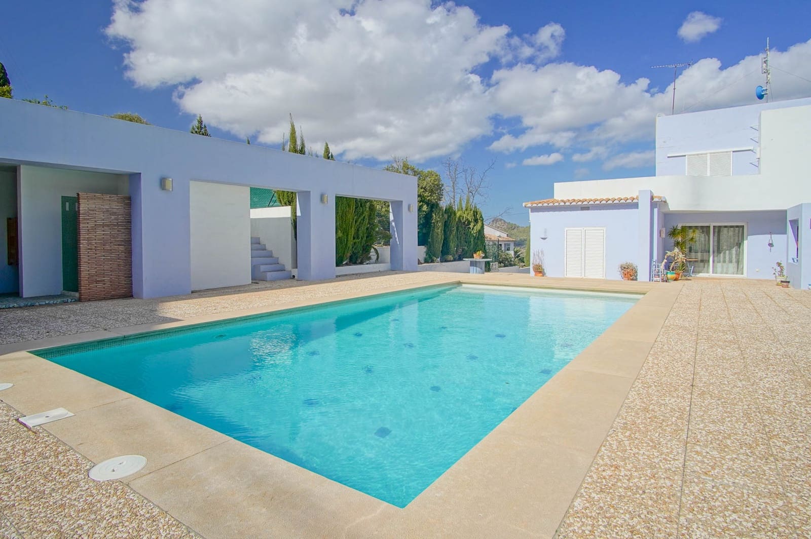 4 sypialnia Willa na sprzedaż w Pedreguer z basenem garażem - 680 000 € (Ref: 9761173)