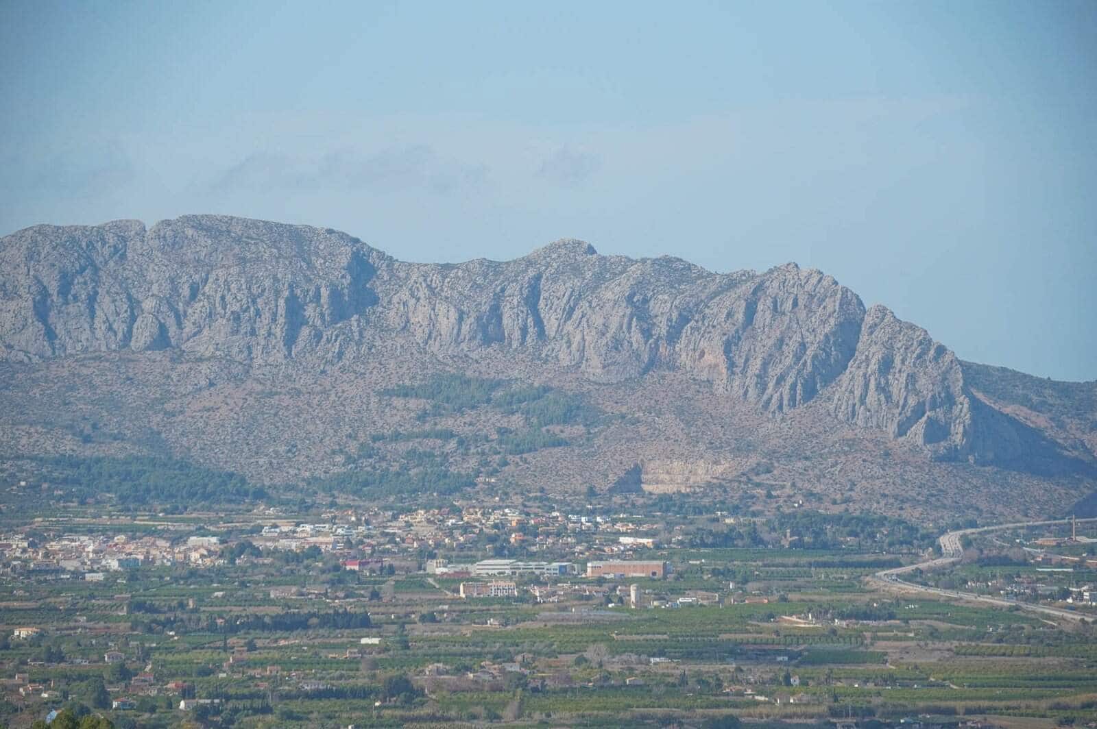 4 sypialnia Willa na sprzedaż w Pedreguer z basenem garażem - 680 000 € (Ref: 9761173)