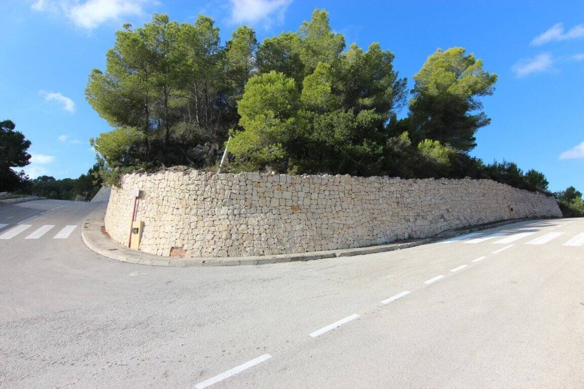 Ubebygd land til salgs i Javea / Xabia - € 690 000 (Ref: 9761179)